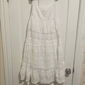 Raviya White Strapless Dress